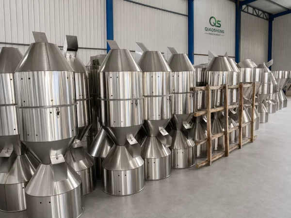 Stainless Vertical Feed Mixer hopper line