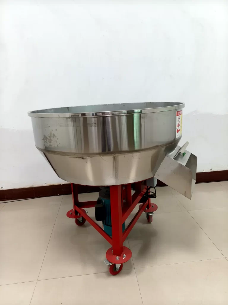 Flat Bottom Feed Mixer Full Side Red
